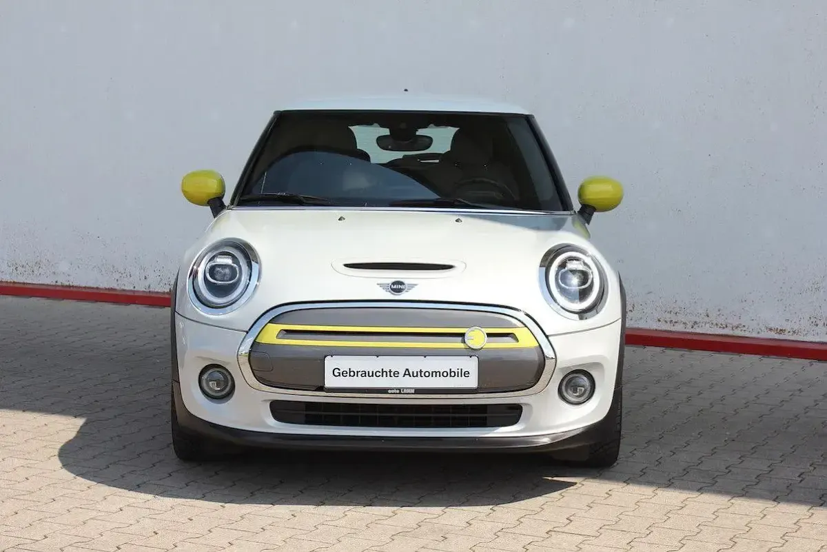 Gebraucht Mini Cooper SE 135 kW (184 PS) 2020 Silber Kleinwagen