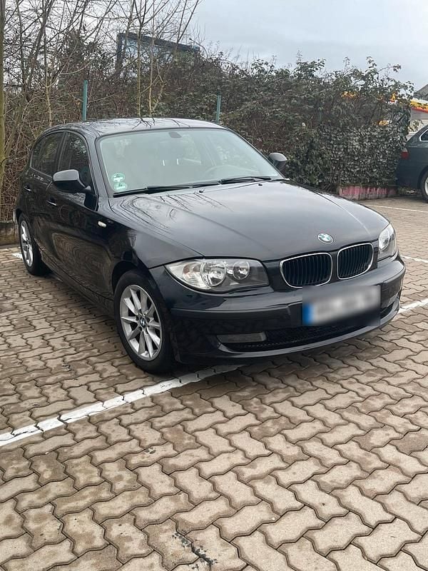 Second-hand BMW 118 143 CP (105 kW) 2009 Negru Hatchback