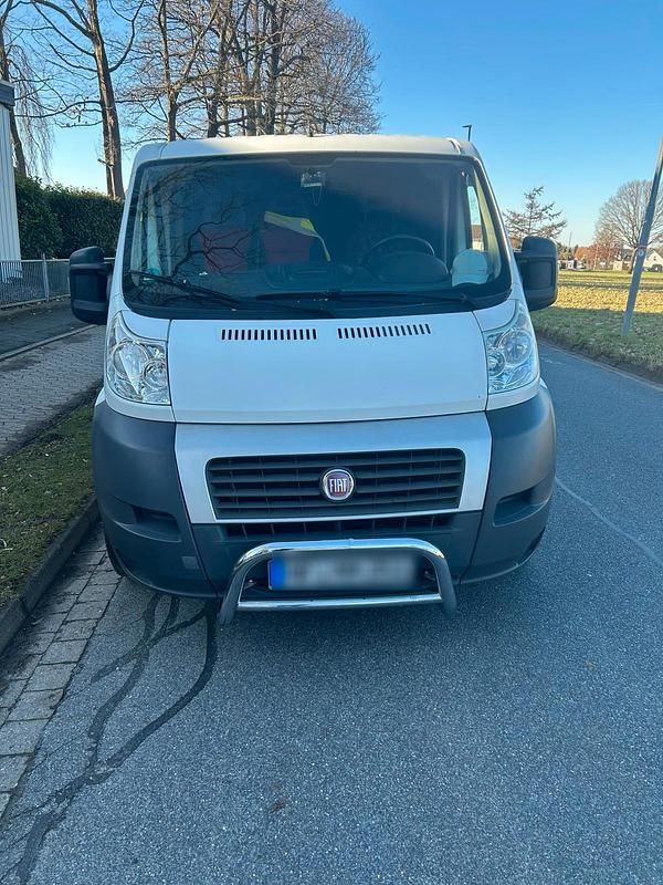 Gebraucht Fiat Ducato 115 PS (84 kW) 2012 Weiß Van