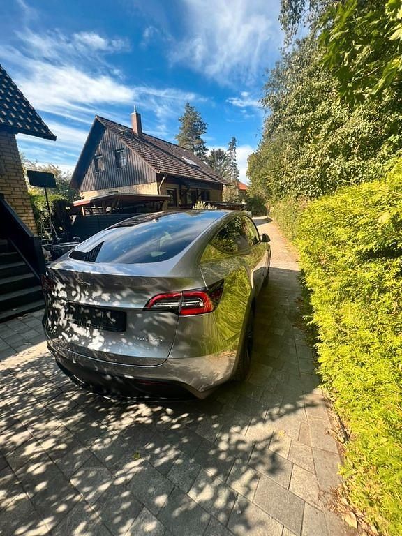 Gebraucht Tesla Model Y Long Range AWD 378 kW (514 PS) 2023 Grau SUV