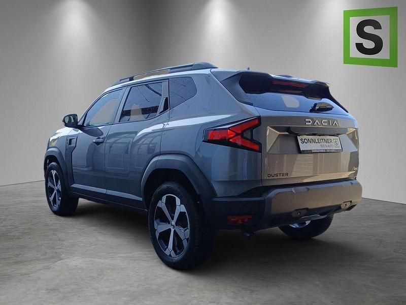 Gebraucht Dacia Duster Journey 131 PS (96 kW) 2024 Grau SUV