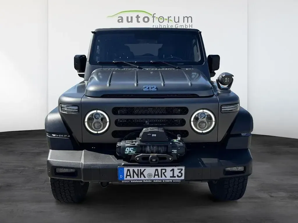 Gebraucht BAW 212 166 PS (122 kW) 2026 Grau SUV