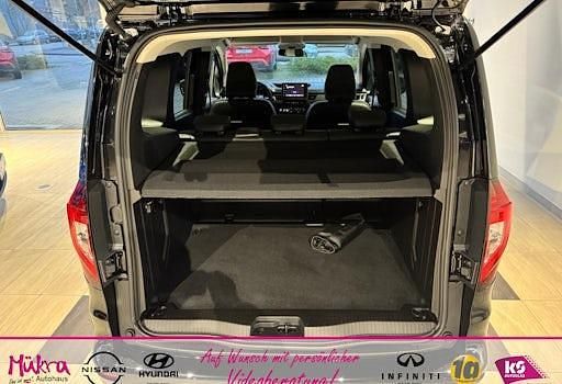 Neu Nissan Townstar Tekna 130 PS (95 kW) 2025 Schwarz Van