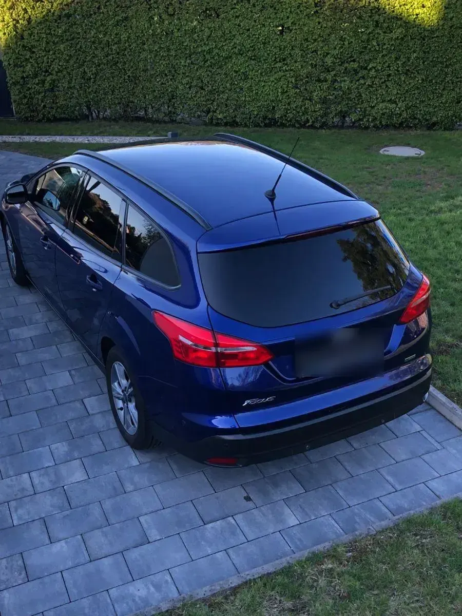Gebraucht Ford Focus Titanium 125 PS (91 kW) 2015 Blau Limousine