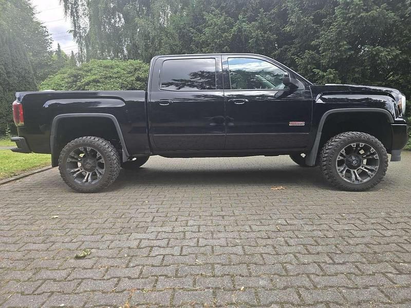 Gebraucht GMC Sierra 483 PS (355 kW) 2018 Schwarz Pickup