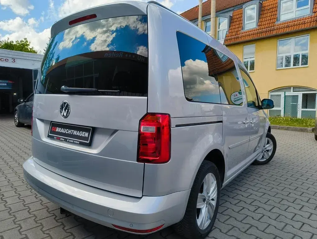Gebraucht VW Caddy 150 PS (110 kW) 2016 Silber Van / Kleinbus