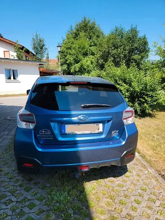 Gebraucht Subaru XV Comfort 147 PS (108 kW) 2016 Blau SUV