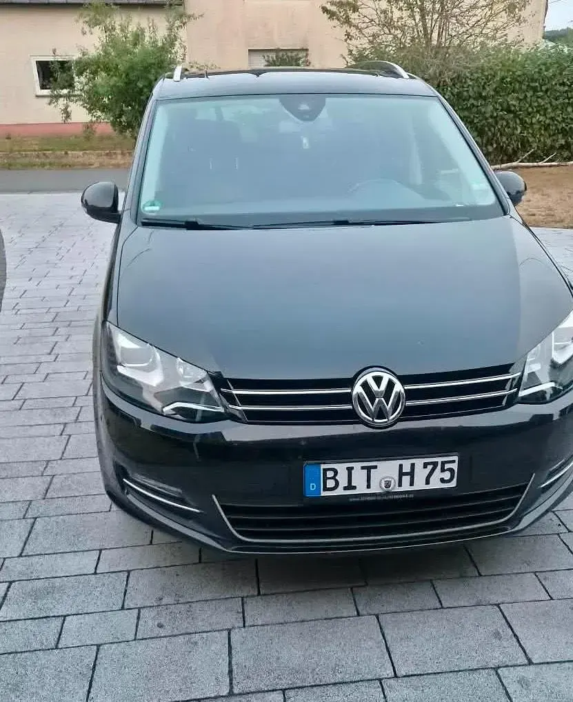 Gebraucht VW Sharan 170 PS (125 kW) 2011 Schwarz Van / Kleinbus