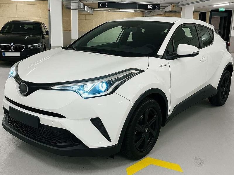 Weiß Gebraucht 2020 Toyota C-HR Business Edition SUV | 18.999 € (Fairer Preis) - Bild 1/4