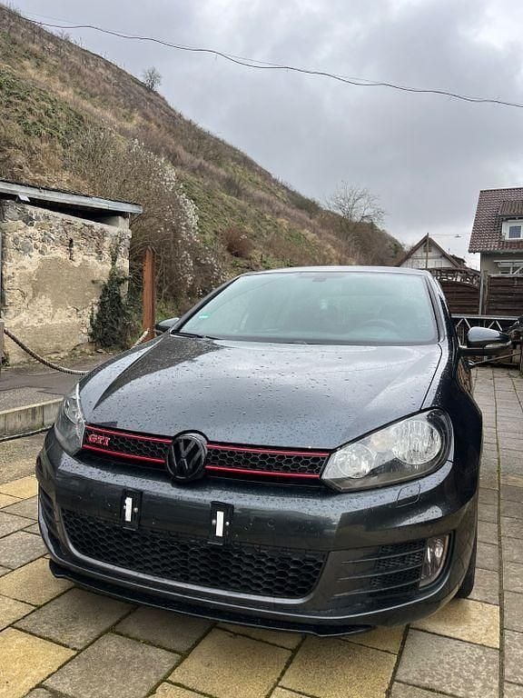 Gebraucht VW Golf VI GTI 277 PS (203 kW) 2010 Schwarz Kleinwagen