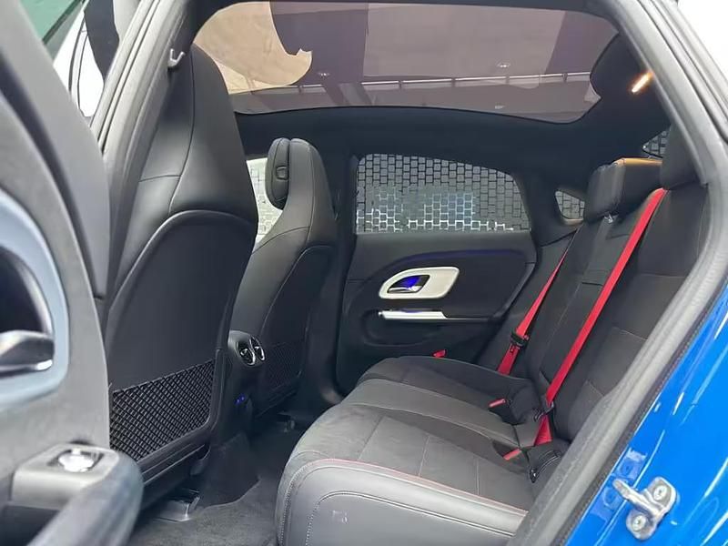 Gebraucht Mercedes 350 260 kW (354 PS) 2026 Metalliclack klarblau Coupé