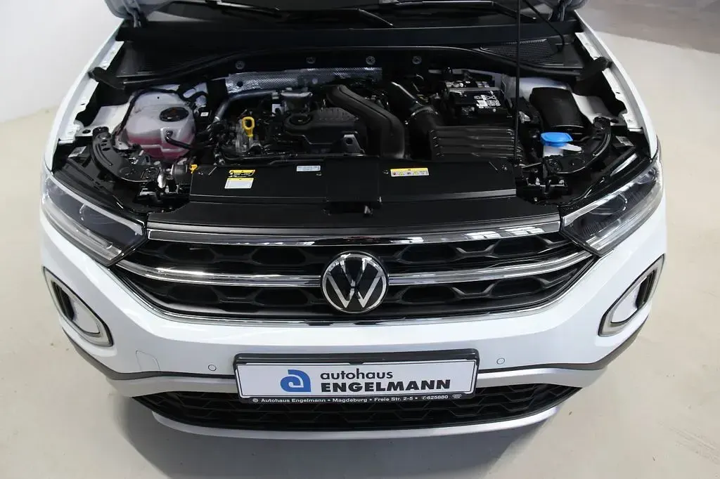 Gebraucht VW T-Roc Style 150 PS (110 kW) 2025 Weiß SUV