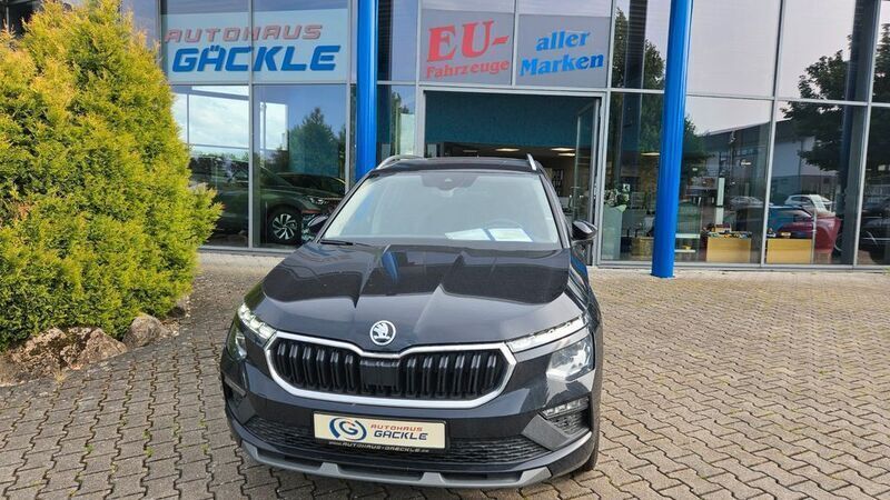 Schwarz Neu 2024 Skoda Kamiq SUV | 30.990 € (Fairer Preis) - Bild 1/4