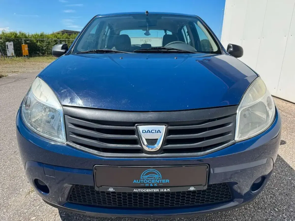 Gebraucht Dacia Sandero Basis 75 PS (55 kW) 2009 Blau Kleinwagen