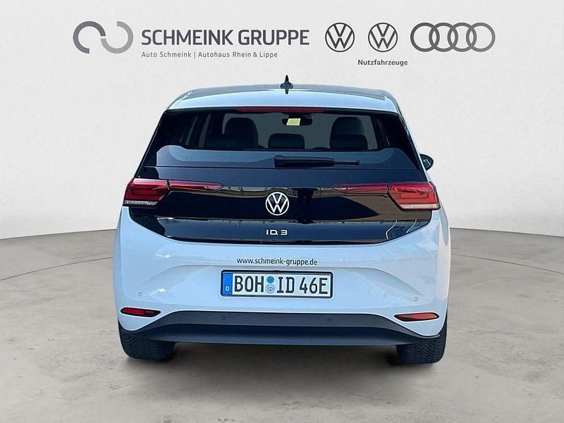 Gebraucht VW ID.3 Pro Performance 150 kW (204 PS) 2023 Gletscherweiß metallic Kleinwagen