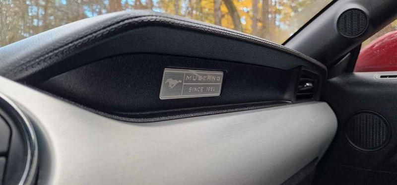 Gebraucht Ford Mustang GT 419 PS (308 kW) 2015 Schwarz