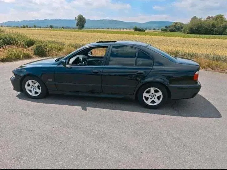 Gebraucht BMW 525 M Sport 163 PS (119 kW) 2003 Schwarz Limousine
