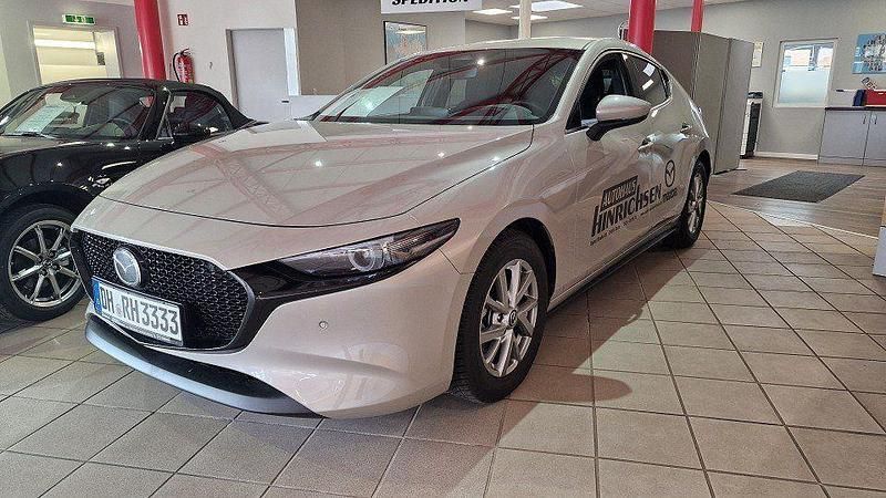 Platinum quartz m Gebraucht 2024 Mazda 3 Center-Line Limousine | 30.870 € - Bild 1/4