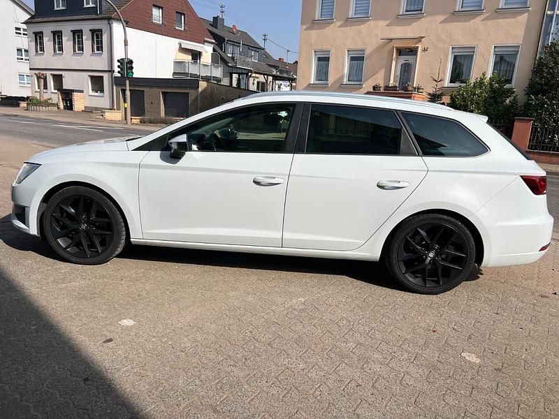 Gebraucht Seat Leon FR 182 PS (133 kW) 2014 Weiß Kombi