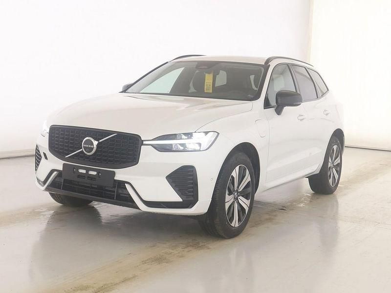 Weiß Gebraucht 2025 Volvo XC60 Plus SUV | 51.900 € (Fairer Preis) - Bild 1/4