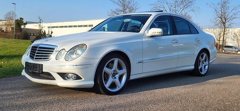 Gebraucht Mercedes E350 AMG 272 PS (200 kW) 2008 Weiß Limousine
