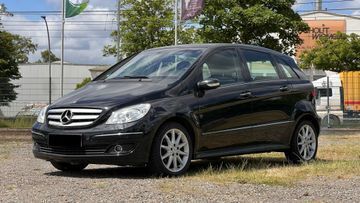 Gebraucht Mercedes B200 136 PS (100 kW) 2007 Kosmosschwarz  metalliclack Van / Kleinbus