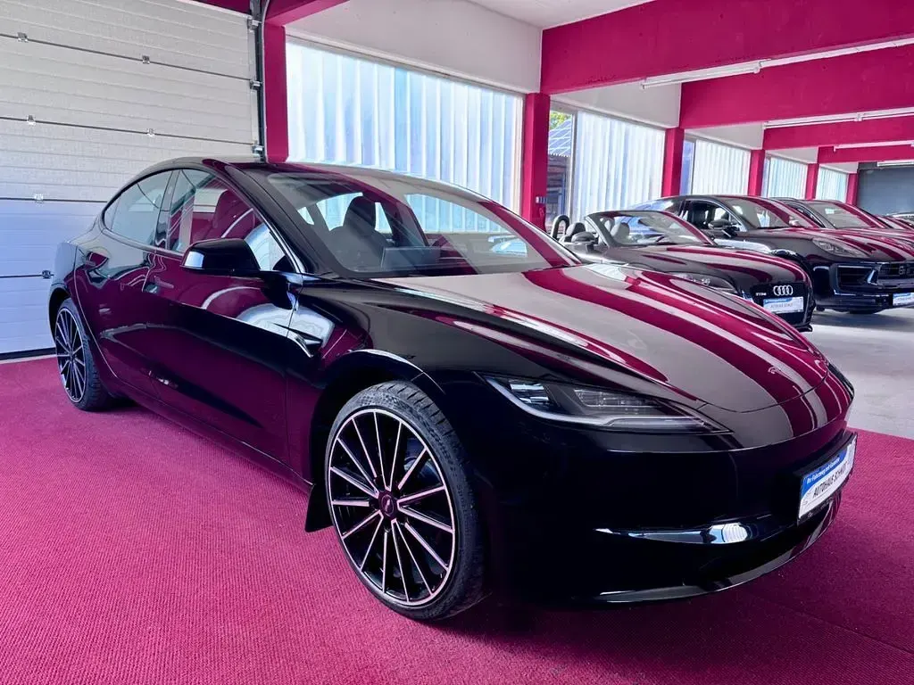 Gebraucht Tesla Model 3 366 kW (498 PS) 2023 Diamond black Limousine