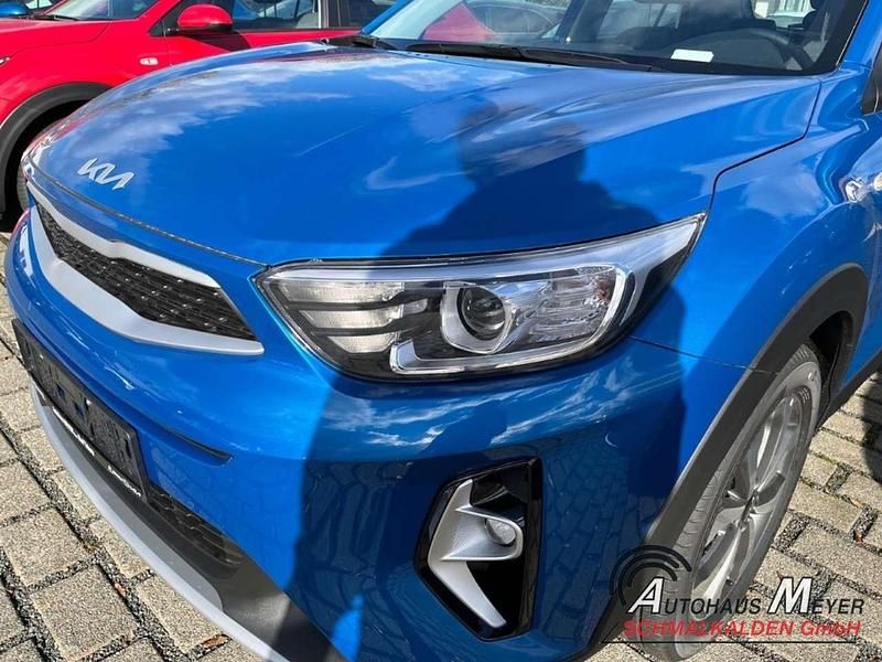 Neu Kia Stonic 79 PS (58 kW) 2025 (spb) sporty blue SUV