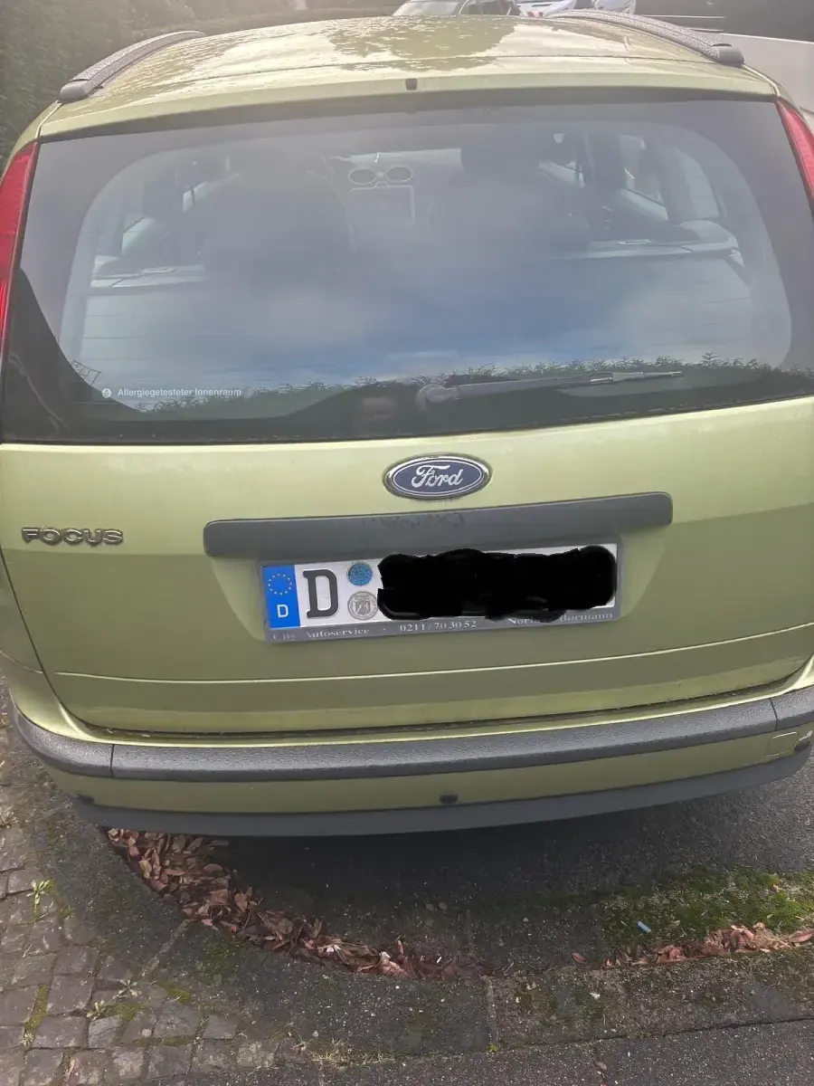 Używany Ford Focus 100 KM (73 kW) 2006 Zielony Kombi