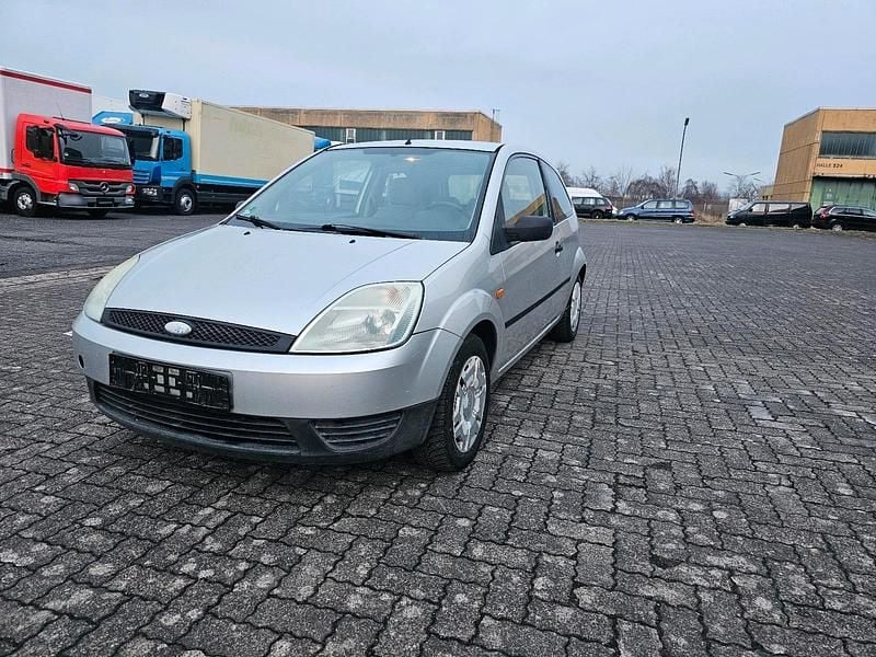 Gebraucht Ford Fiesta 60 PS (44 kW) 2004 Grau Kleinwagen