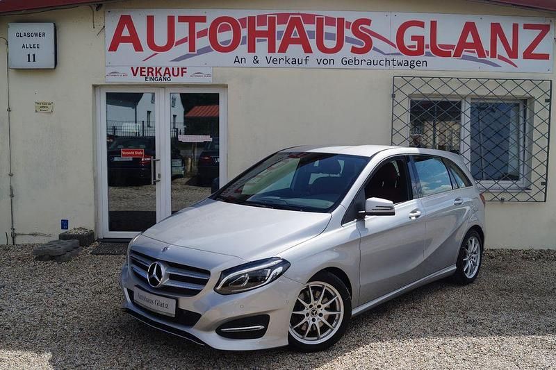 Silber Gebraucht 2017 Mercedes B250 Van / Kleinbus | 22.999 € (Fairer Preis) - Bild 1/4