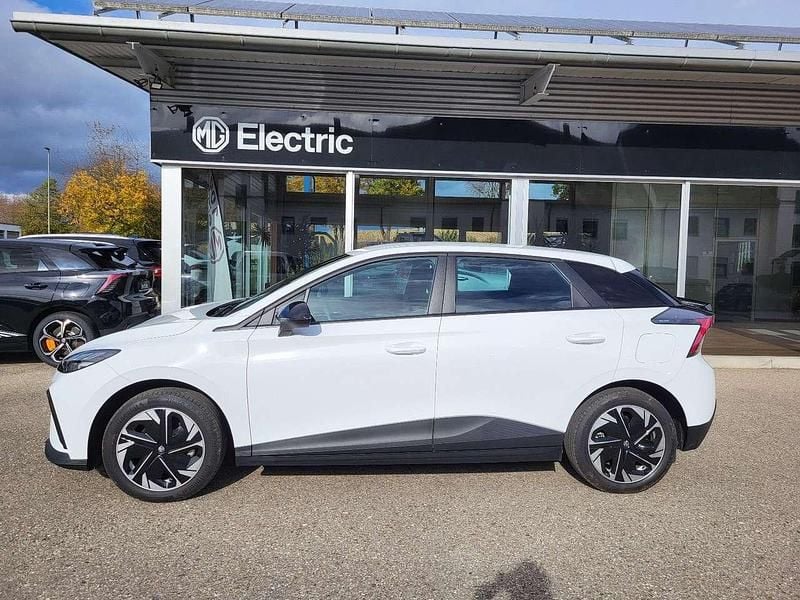 Gebraucht MG MG4 EV 125 kW (170 PS) 2023 Silber Kleinwagen