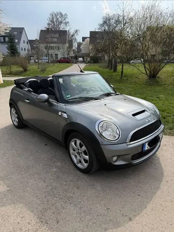 Usata Mini Cooper S Cabriolet 184 CV (135 kW) 2010 Grigio Cabrio