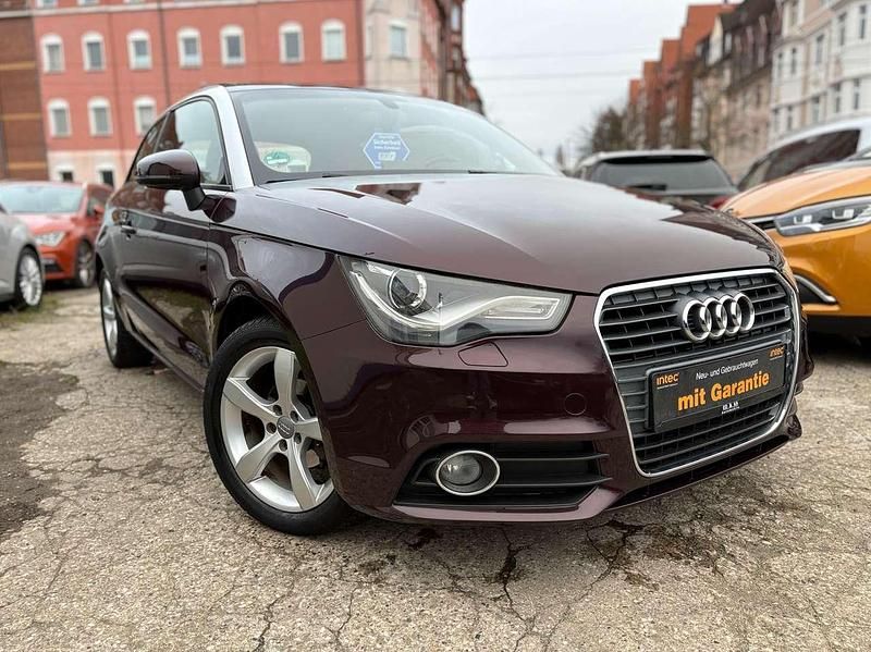 Gebraucht Audi A1 Ambition 86 PS (63 kW) 2011 Shirazrot Kleinwagen