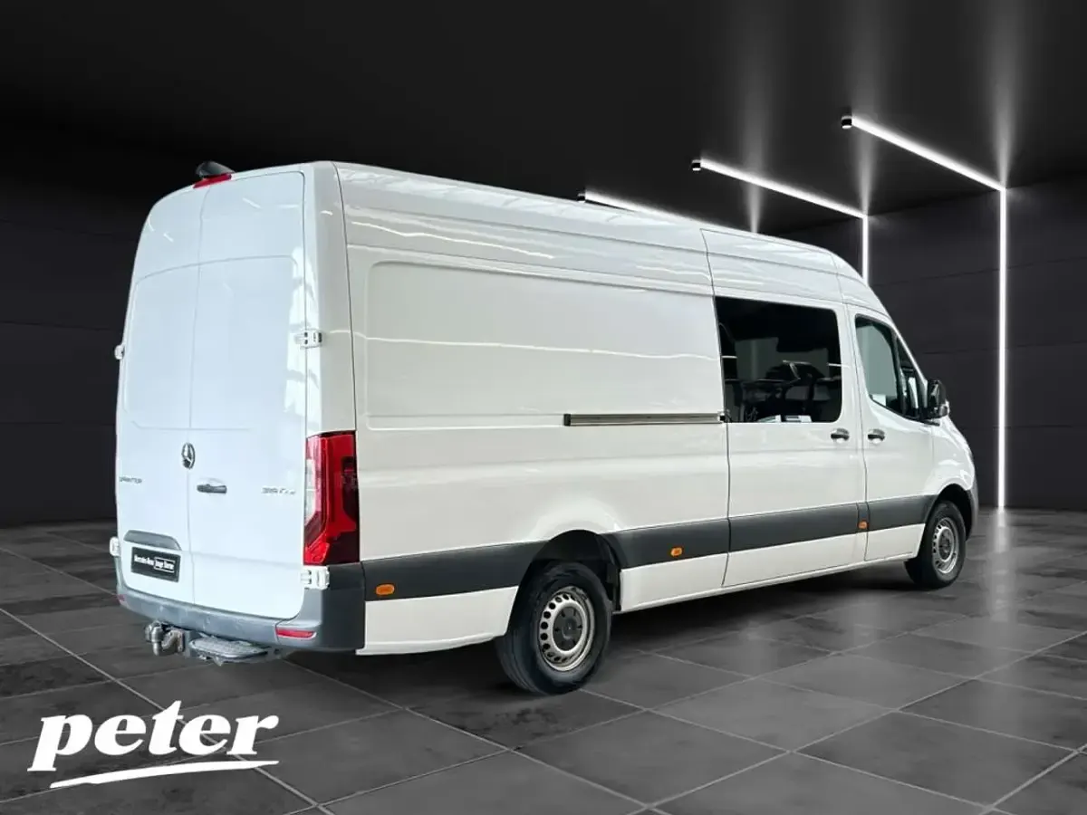 Gebraucht Mercedes Sprinter 190 PS (139 kW) 2021 Arktikweiß Van
