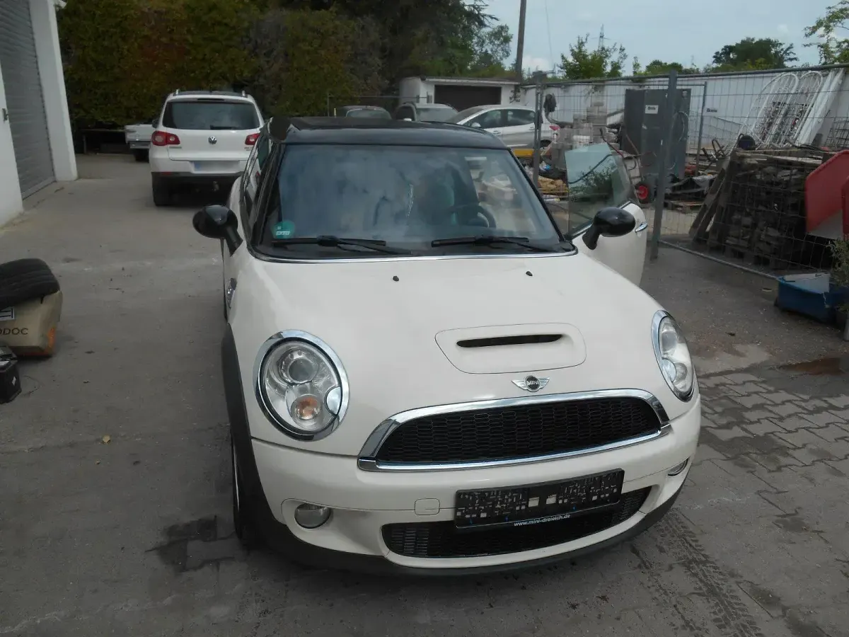 Käytetty Mini Cooper S 170 HP (125 kW) 2009 Valkoinen Viistoperä