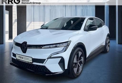 Weiß Gebraucht 2022 Renault Megane E-Tech Equilibre Limousine | 17.990 € (Superpreis) - Bild 1/4
