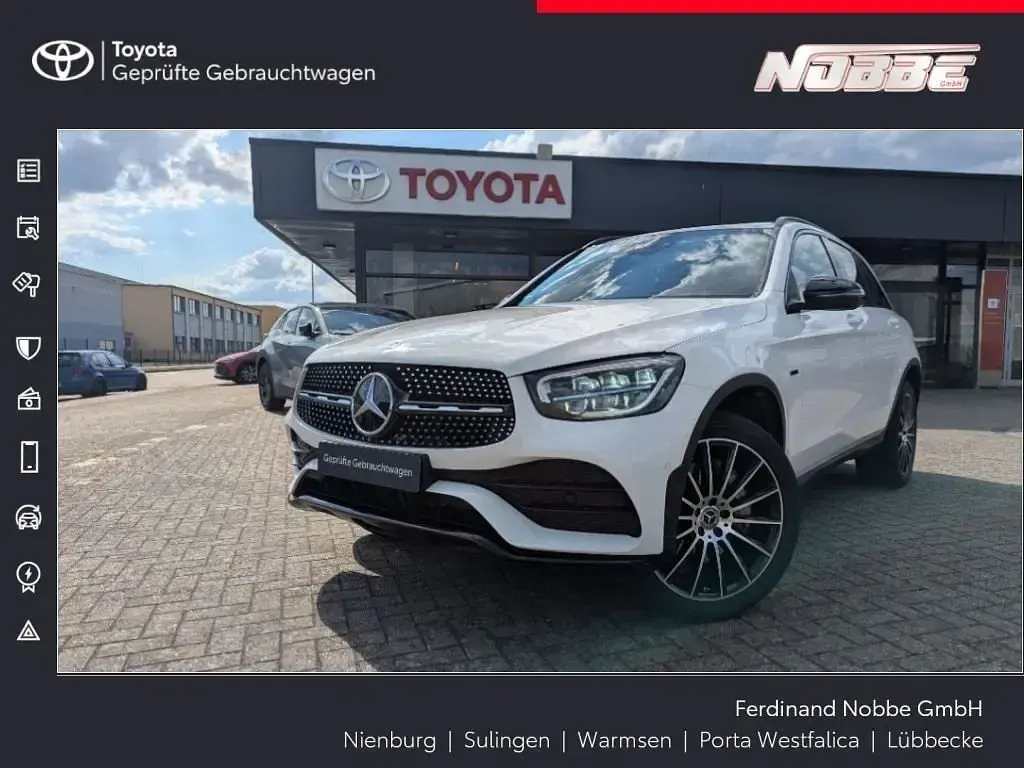Gebraucht Mercedes GLC300de AMG line 306 PS (225 kW) 2021 SUV