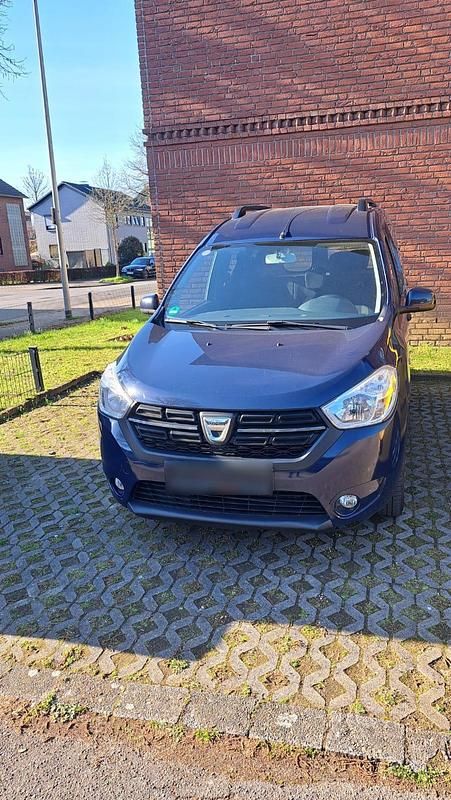 Gebraucht Dacia Dokker 102 PS (75 kW) 2017 Blau Van / Kleinbus