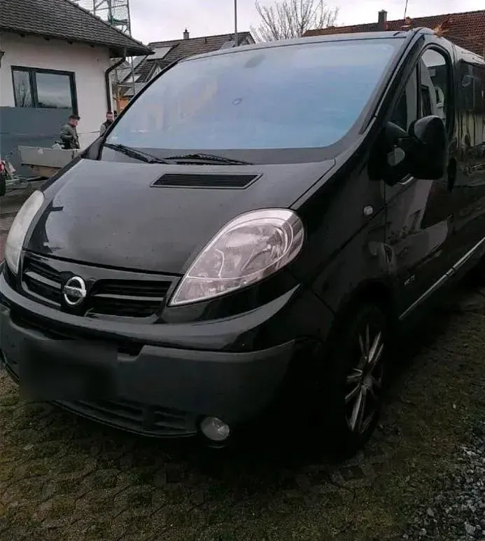 Gebraucht Nissan Primastar 116 PS (85 kW) 2014 Schwarz Van / Kleinbus