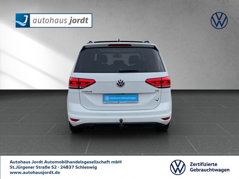 Gebraucht VW Touran Highline 150 PS (110 kW) 2016 Weiß Van / Kleinbus