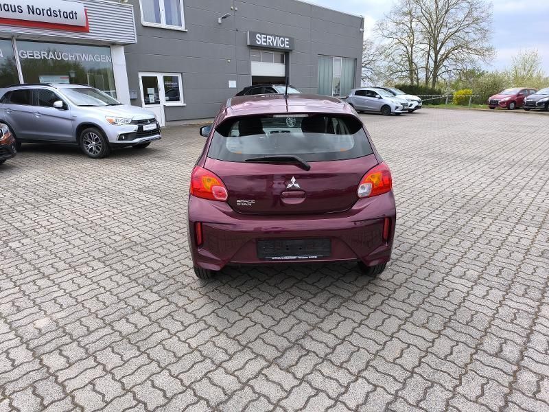 Neu Mitsubishi Space Star Select 71 PS (52 kW) 2025 Rot Limousine