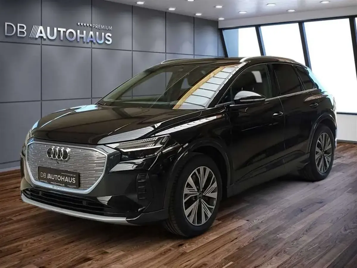 Gebraucht Audi Q4 e-tron Ambiente 219 kW (299 PS) 2023 SUV