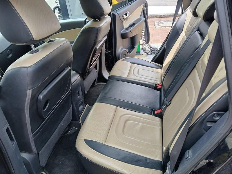 Gebraucht Renault Koleos 150 PS (110 kW) 2011 Schwarz SUV