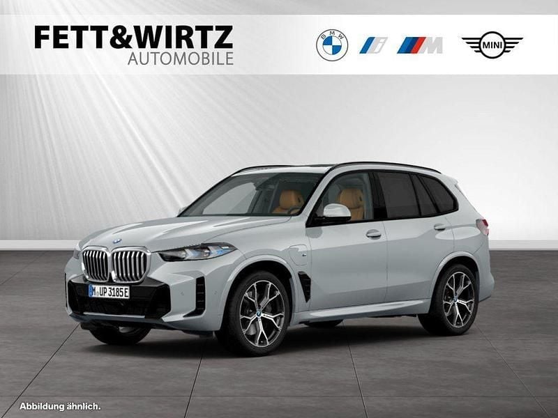 Brooklyn grau metallic Gebraucht 2025 BMW X5 M Sport SUV | 87.787 € (Superpreis) - Bild 1/2
