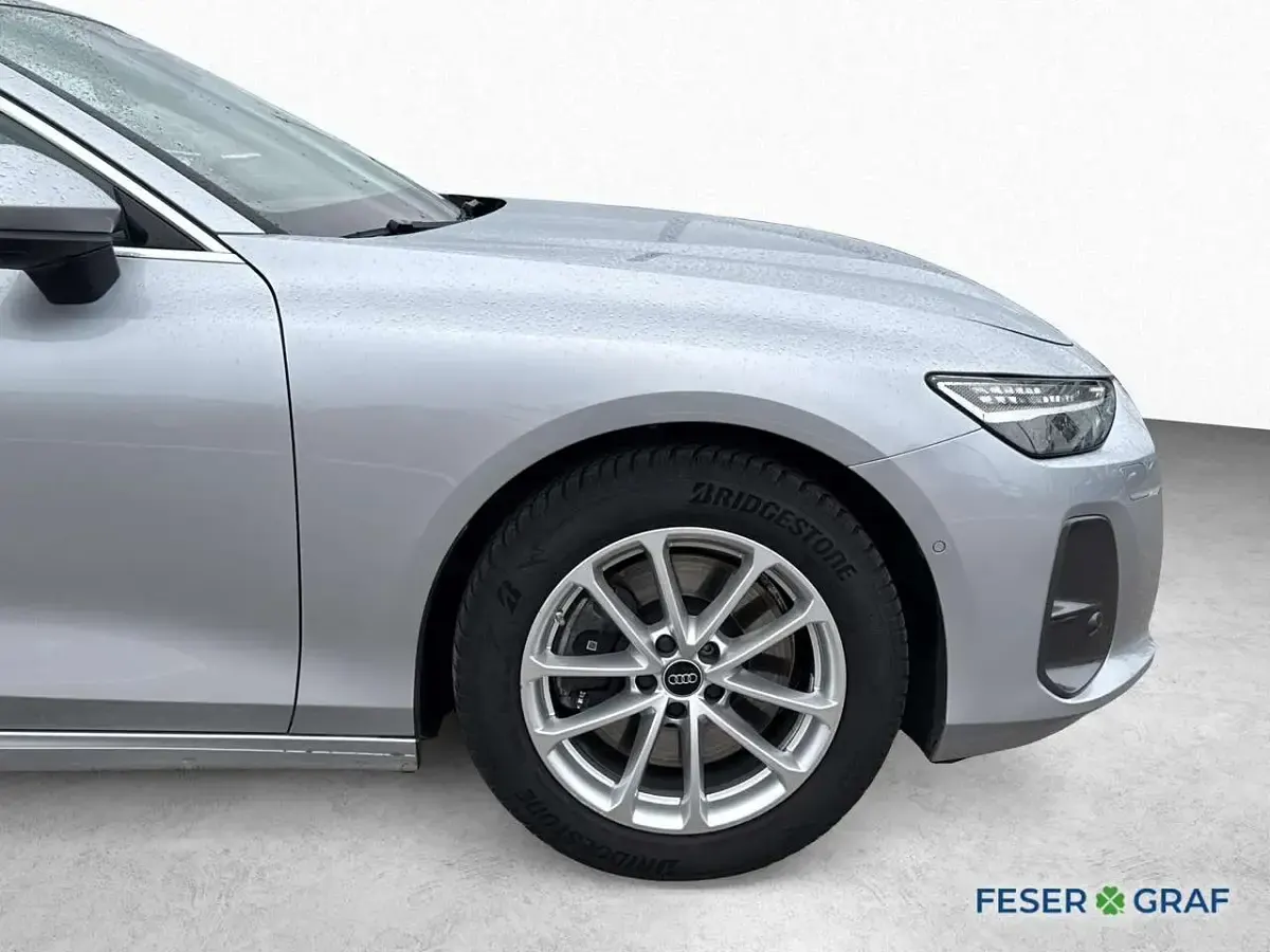 Gebraucht Audi A6 Advanced 204 PS (150 kW) 2025 Florettsilber metallic Kombi