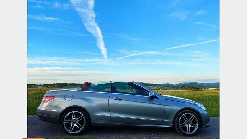 Gebraucht Mercedes E220 170 PS (125 kW) 2013 Silber Cabrio