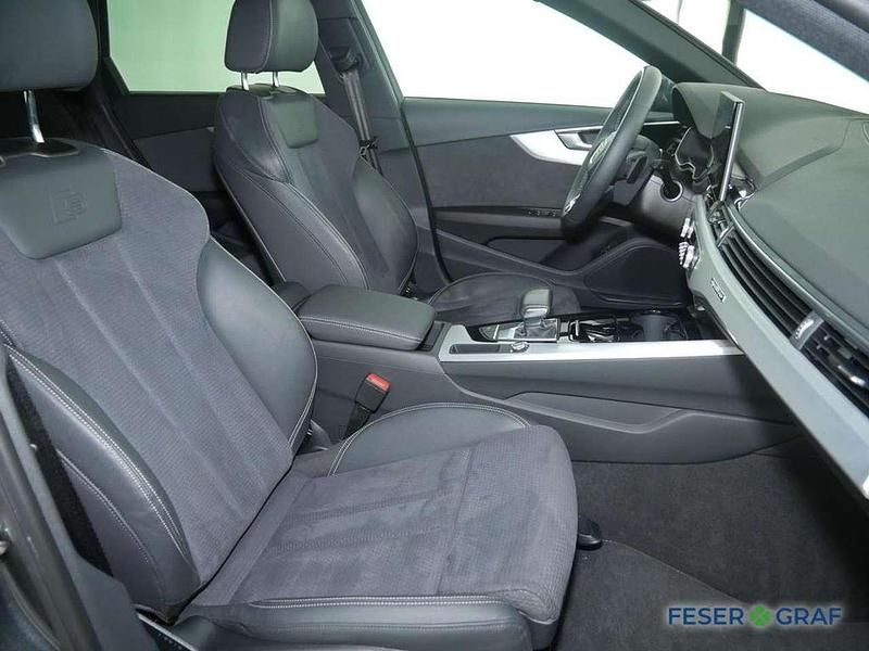Gebraucht Audi A4 S-Line 265 PS (194 kW) 2023 Daytonagrau perleffekt Kombi