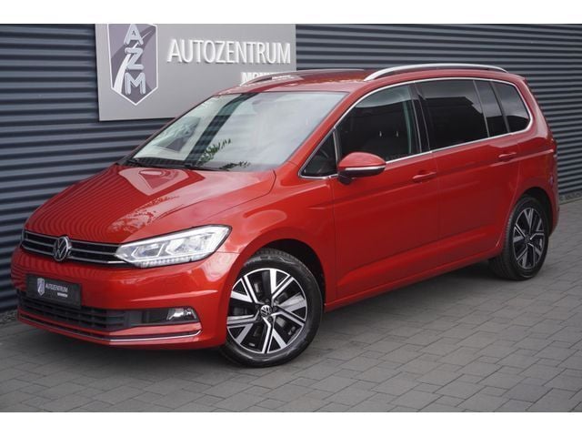 (sonderlackierung kings red metallic) Gebraucht 2021 VW Touran Highline Van / Kleinbus | 33.308 € (Teuer) - Bild 1/4