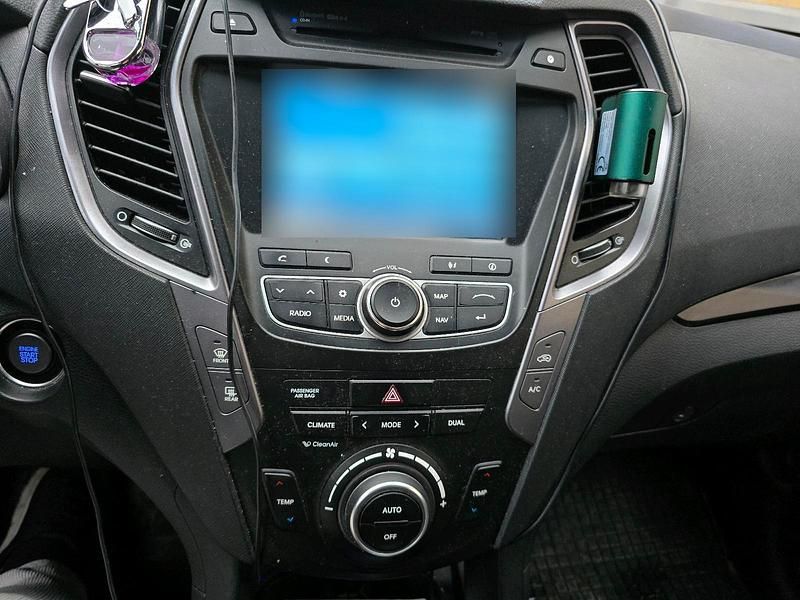 Gebraucht Hyundai Santa Fe 184 PS (135 kW) 2012 Silber SUV